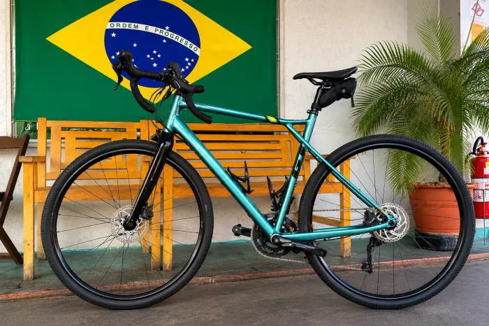 BICICLETA GT GRAVEL EXPERT 2021