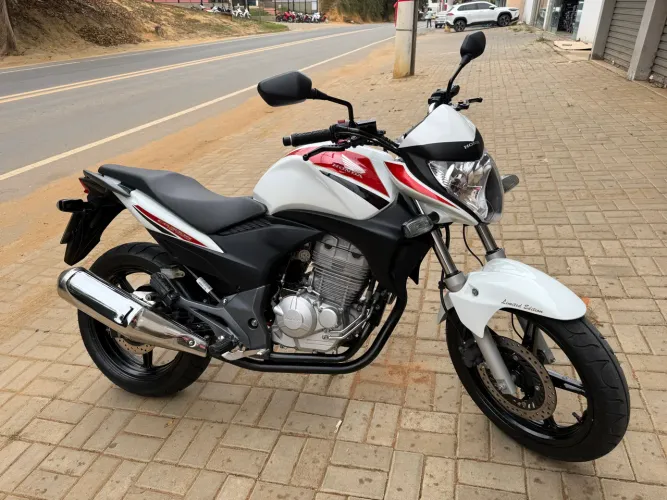 CB 300 Edição Limitada Raridade