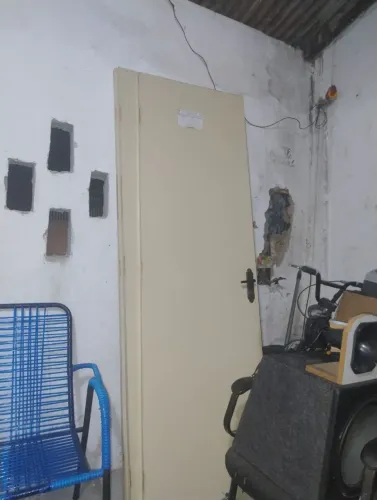 Porta de 60 para o quarto MDF valor 80 reais cada