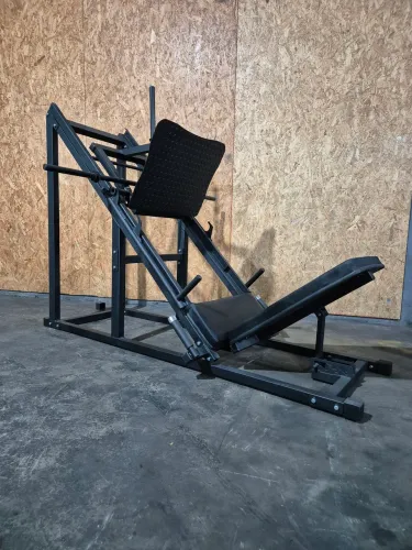 Aparelho para perna leg press 45