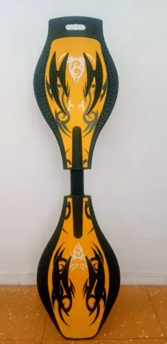 Skate waveboard