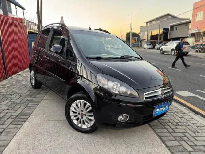 Fiat Idea Attractive 1.4 Fire Flex 8V 5P 2011