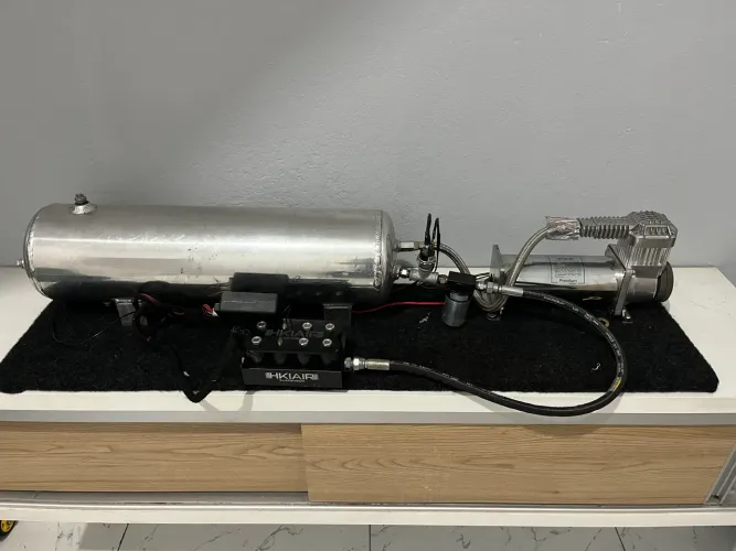 Kit Suspensão a Ar HKI Air Completo + Compressor Premium + Controles i-System 