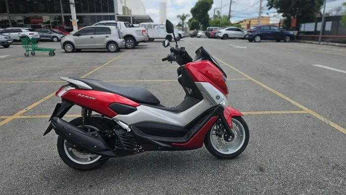 Yamaha NMAX 160cc Vermelha 2017