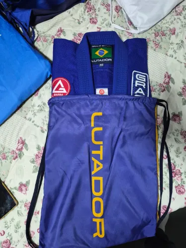 Kimono Gracie barra A0 azul modelo lutador novo sem uso
