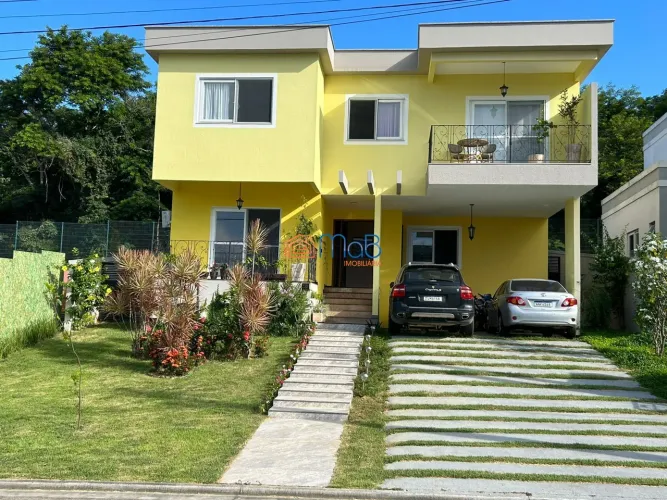 Casa com 4 quartos no Condomínio Alphaville