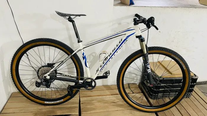 Bike Aro 29 Specialized Crave Top - Oportunidade!