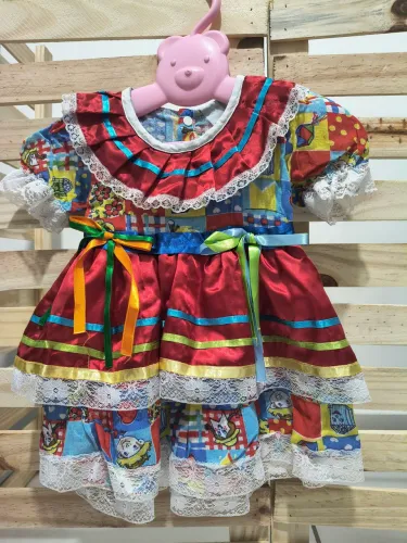 Vestido junino USADO - veste até um 1 ano