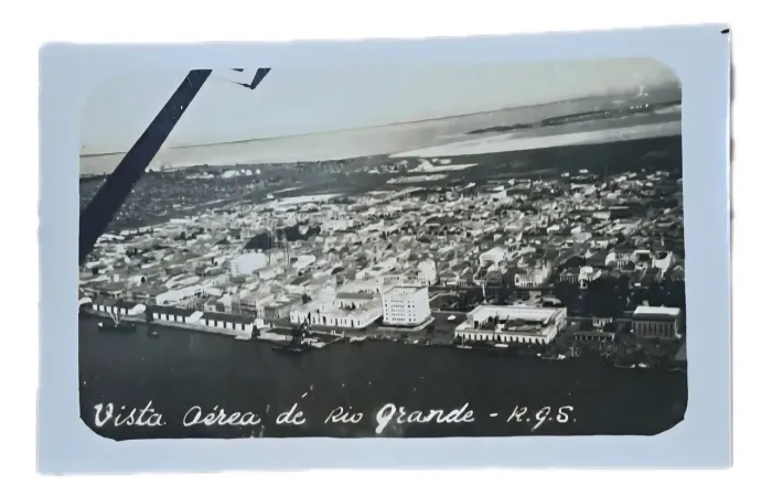 Foto antiga "Vista aérea Rio Grande - RS" Anos 40 Fotografia 9cm x 14cm