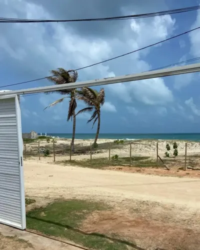 Imóvel para venda possui 80 metros quadrados com 3 quartos em PRAIA DO PRESIDIO - Aquiraz