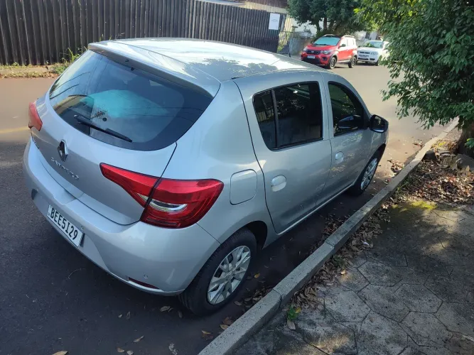 Renault Sandero Zen Flex 1.0 12V 5P Mec. 2021