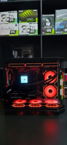 PC Gamer Intel e RTX 5060 Ti