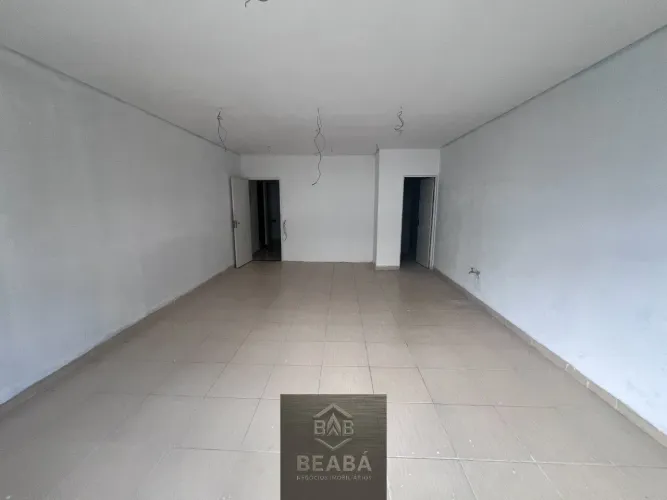Sala Comercial de 40m² para Locação na Vila Silva Teles, São Paulo-SP: Modernidade e Confo
