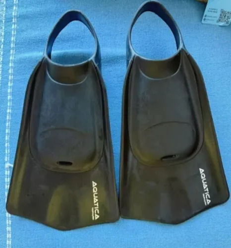 Pé de pato pra surf/natação