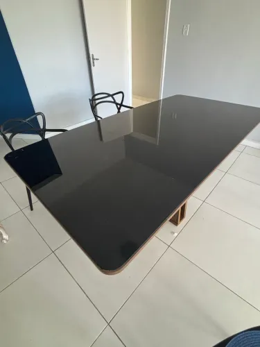 Vendo mesa preta