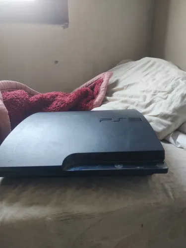 PS3 desbloqueado que não funciona o leitor, alguns jogos nele GTA5 fifa19 e mais alguns