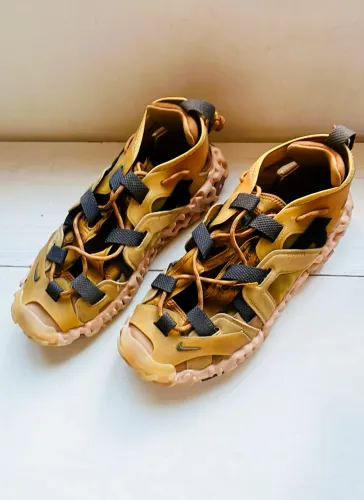 Nike ISPA OverReact Sandal 'Club Gold'