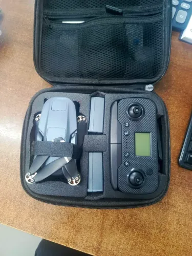 Drone L200 com 3 baterias zerado
