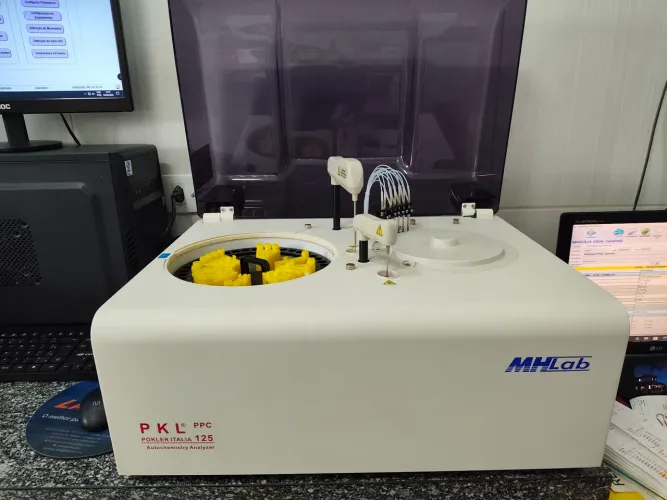 Equipamento bioquímica PKL 125