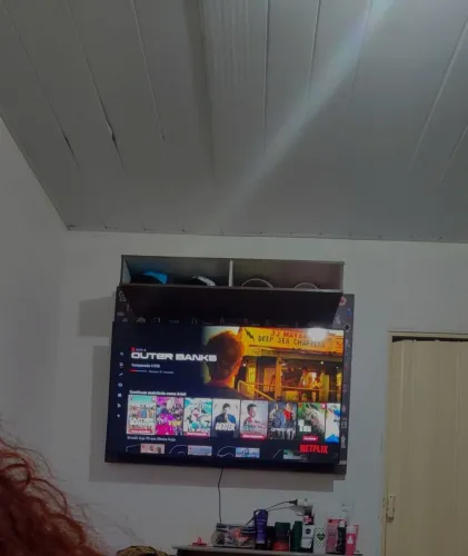Tv TCL 50 Google play e Painel de tv