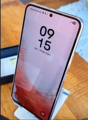 Samsung S22 128 gigas sem detalhes novo