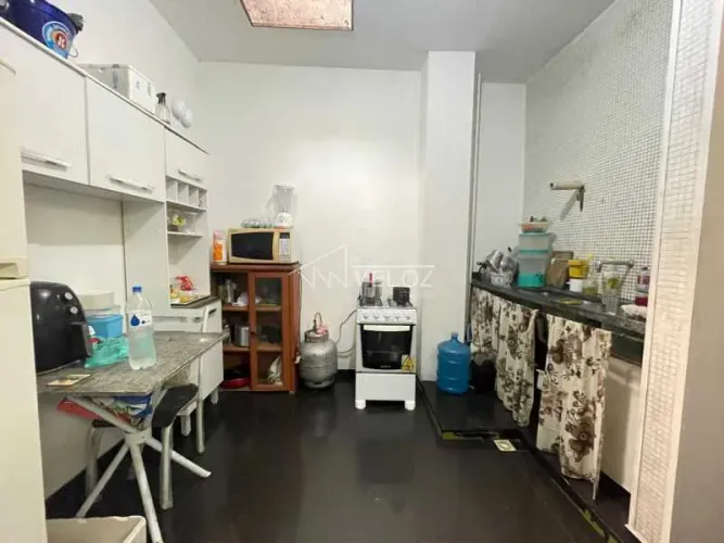 Casa de rua - Sobrado / Residencial / Catete