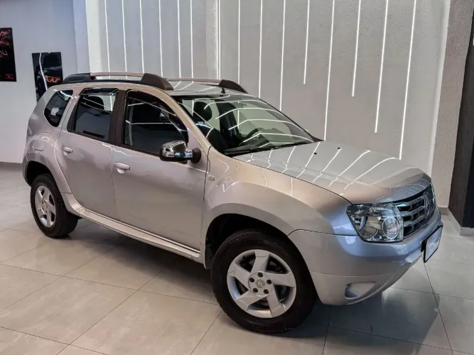 Renault Duster Dynamique 2.0 Hi-flex 16V Aut. 2015