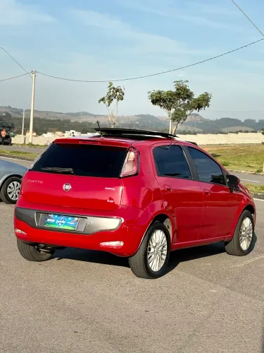 Fiat Punto Essence 1.6 Flex 16V 5P 2015