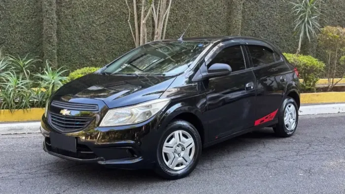 Chevrolet Onix Hatch LS 1.0 8V Flex Power Mec. 4P 2016