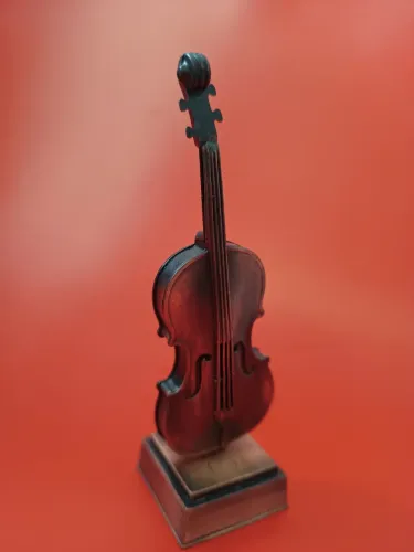 Miniatura de ferro contrabaixo violoncelo antigo Antiguidade apontador