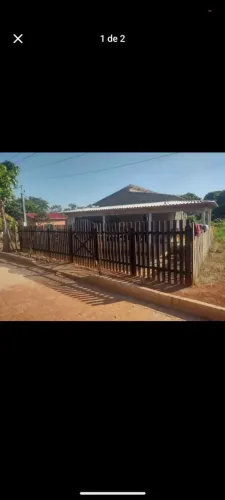 Vende-se casa no Bujari