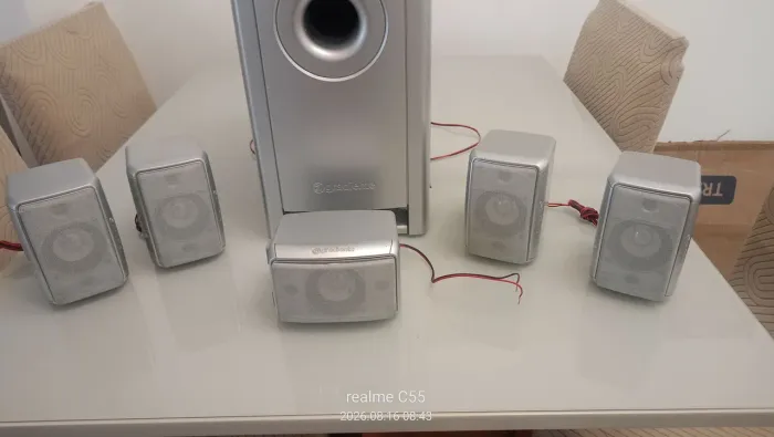 Conjunto de 5 caixas de som e 1 Subwoofer com alto-falante de 10 polegadas