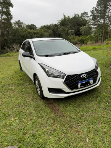 Hyundai HB20 Unique 1.0 Flex 12V Mec. 2019