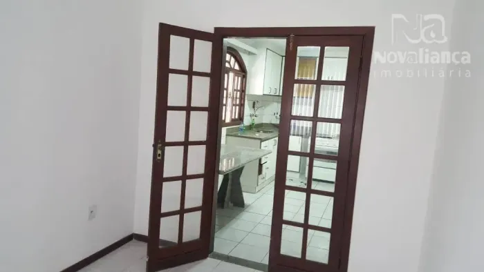 Casa com 4 quartos, 290 m² - venda ou aluguel - Santa Mônica Popular - Vila Velha/ES