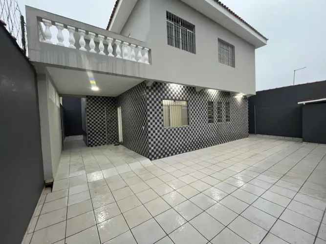 Casa de 3 dormitórios