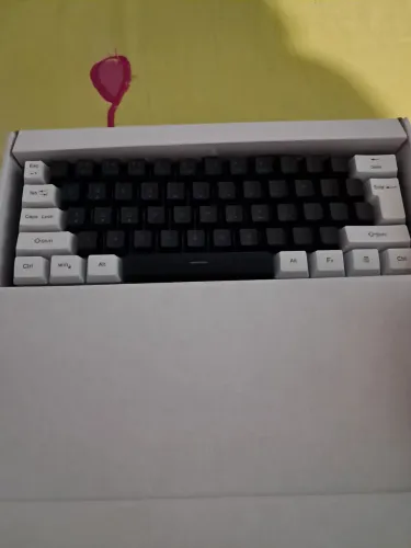 Teclado 60% otimo