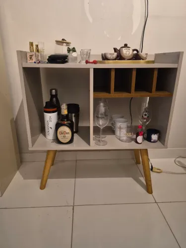 Vendo rack para cantinho do café
