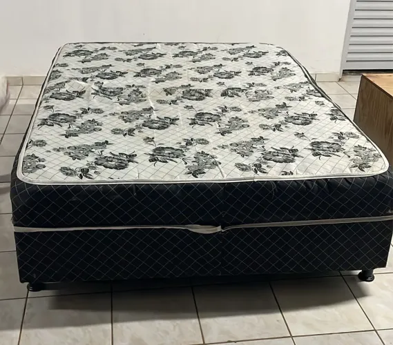 Cama de casal conjugada