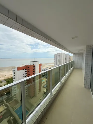 Na Península, Ed. Mirante, vista mar, 3 quartos m, com armários 