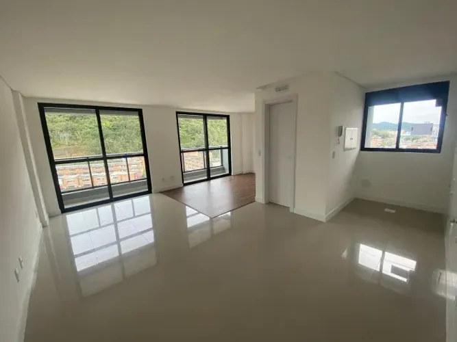 OPORTUNIDADE STUDIO 46M2 1 VAGA PRIVATIVA EXCELENTE LOCALIZAÇÃO ÓTIMA ESTRUTURA NO COND. 