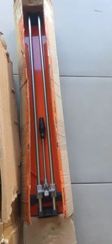 Riscador cortador de piso