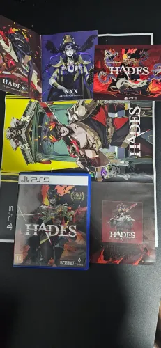 Midia física vai valer ouro, Hades Mídia física PS5 Completa Raro