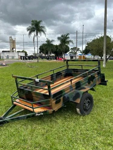 Carretina nova com estrutura profissional - Reboque