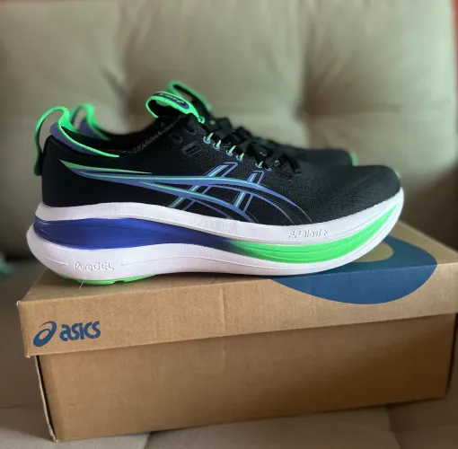 Tênis Asics Nimbus 28
