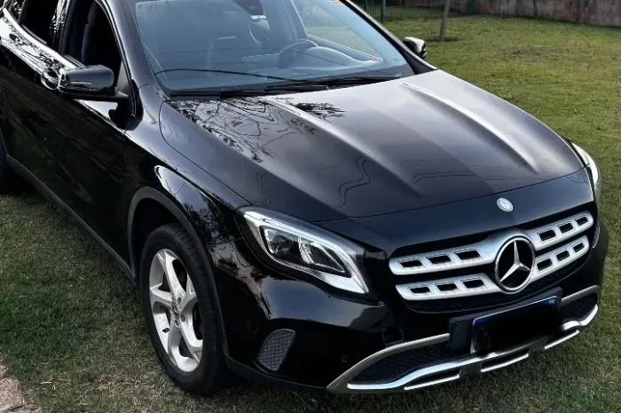 Mercedes-Benz GLA 200 Adv. 1.6/1.6 TB 16V Flex Aut. 2018