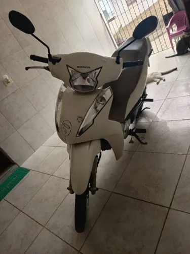 Moto Honda Biz 125, 2021