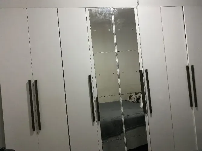 Guarda roupa 8 portas 