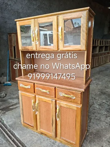 Armário de cozinha 3 portas em madeira de lei 