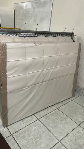 Cabeceira de cama de casal