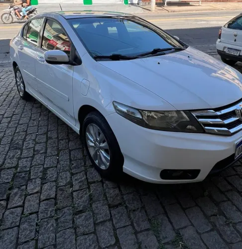 Honda City Sedan LX 1.5 Flex 16V 4P Mec. 2013